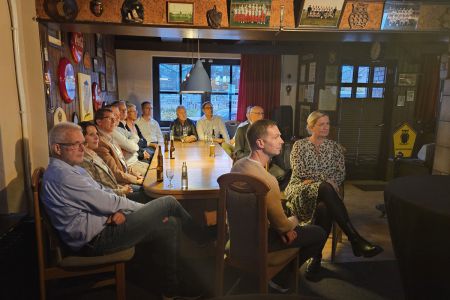 Image - Unternehmerstammtisch fordert sofortigen Ausbau der E233!